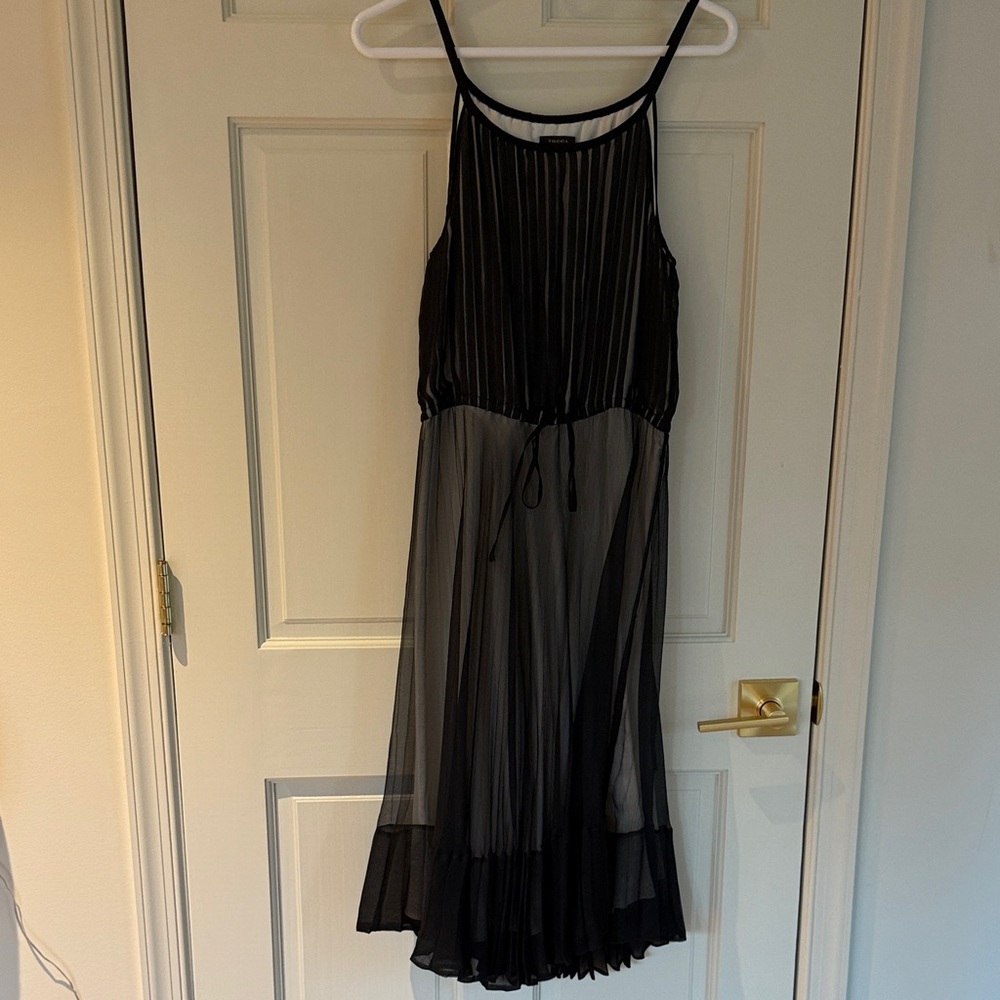 Tocca Black and Cream strap dress in silk size 6